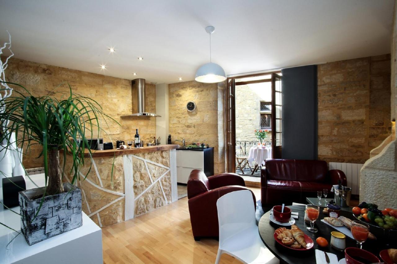 Apartment In Luxury Rentals, Medieval Center - Maison Fenelon Sarlat-la-Caneda